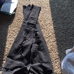 Ripped /distressed jeans